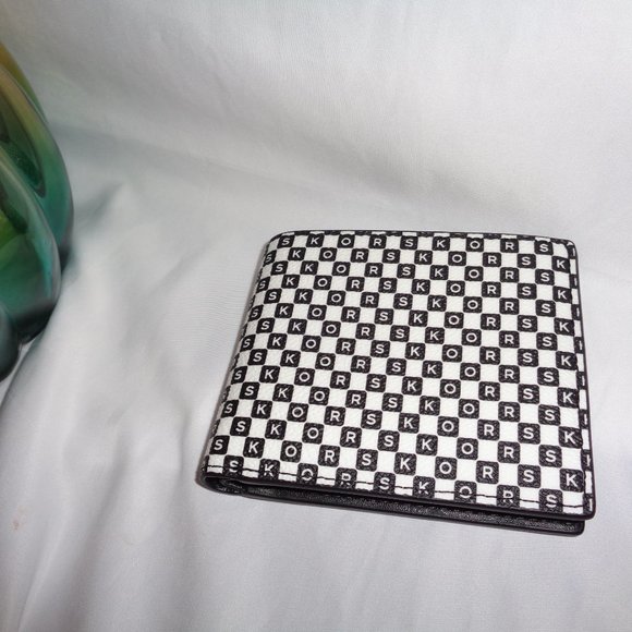 Michael Kors Cooper Billfold Bifold Men's Wallet - Picture 3 of 4